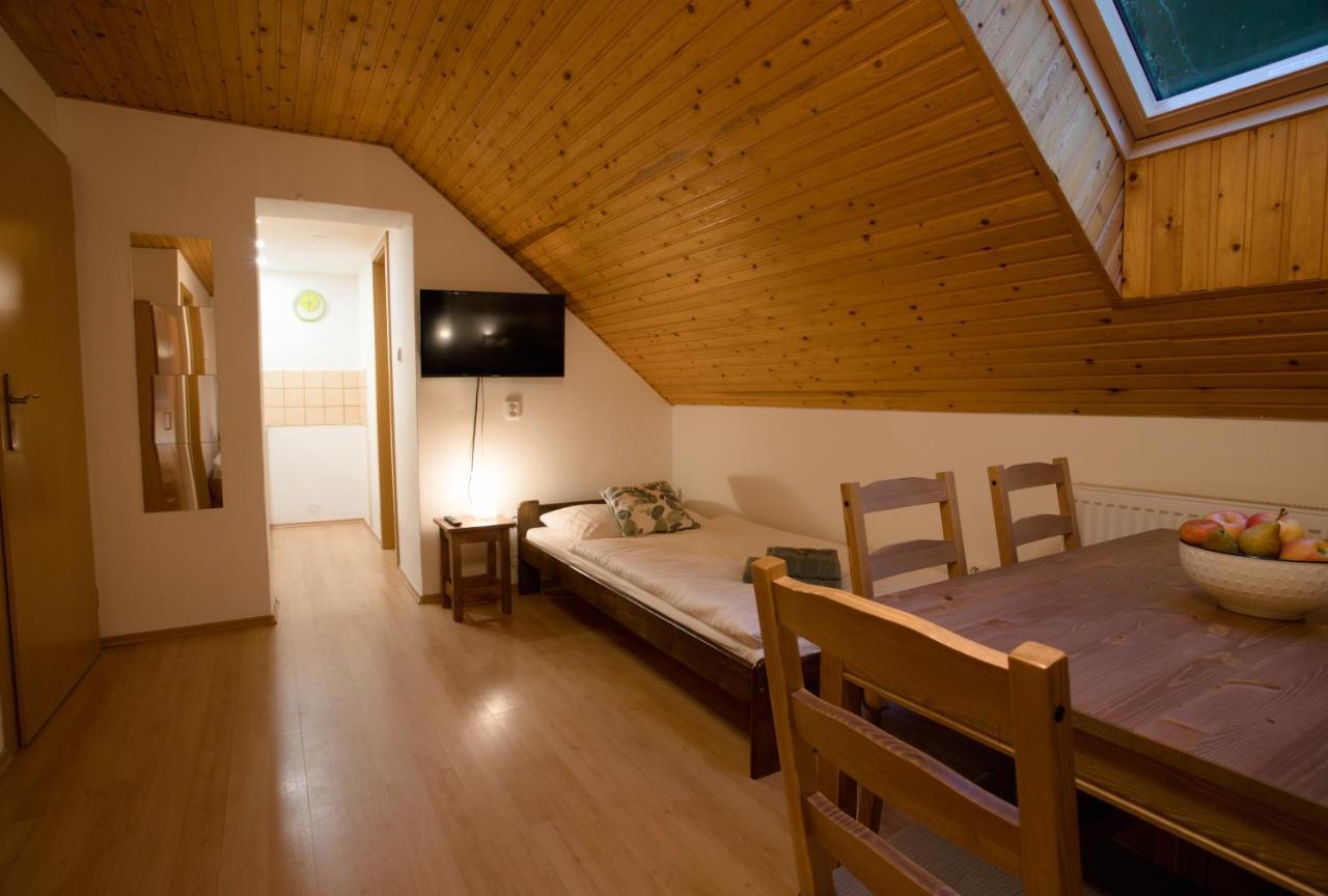 Apartmany Bramborka 야노프 나트 니소우 외부 사진